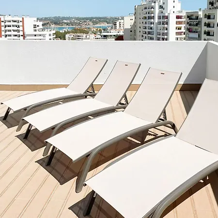 Penthouse T3 Com Terraco E Bbq Apartment *