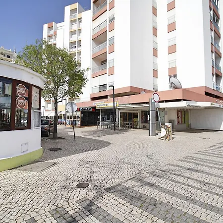 Penthouse T3 Com Terraco E Bbq * Portimão